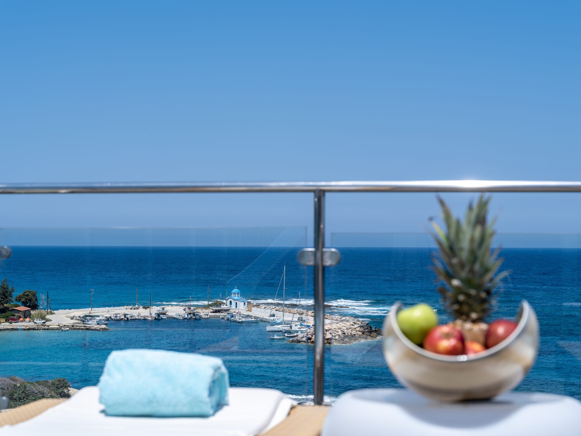 Icarus Luxury Beachfront Villa