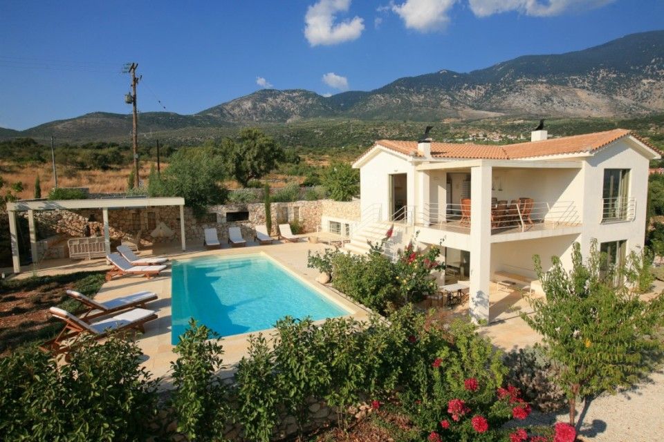 4 Bedroom Deluxe Villa - LINATELA