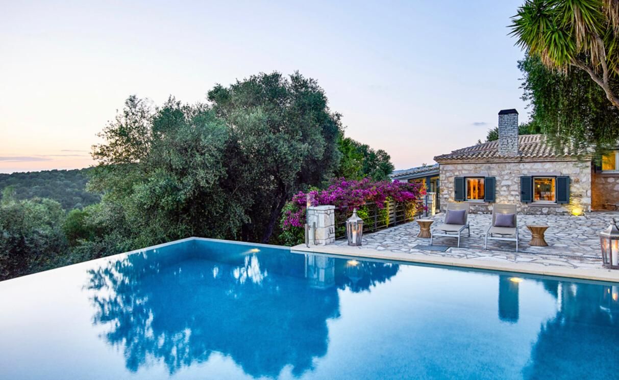 Ioli Villa Sivota - Beachfront Luxury Residence