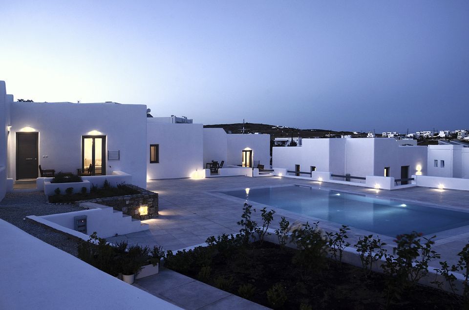 Ionathan Koufonisia Suites