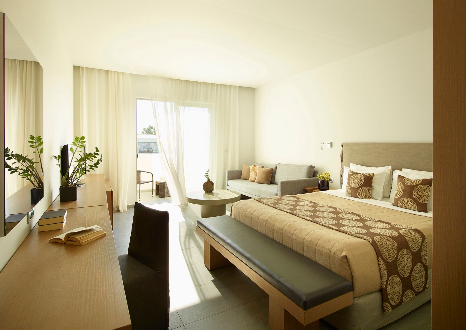 The Ixian Grand & All Suites - Adults Only Hotel