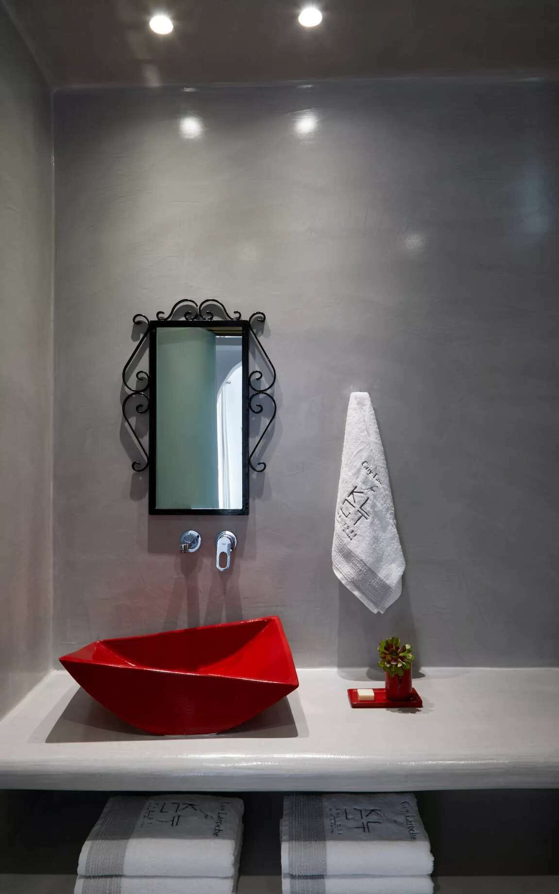 Kalisti Hotel & Suites