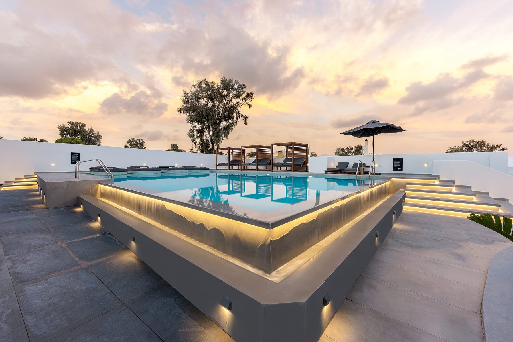 Kalisti Hotel & Suites