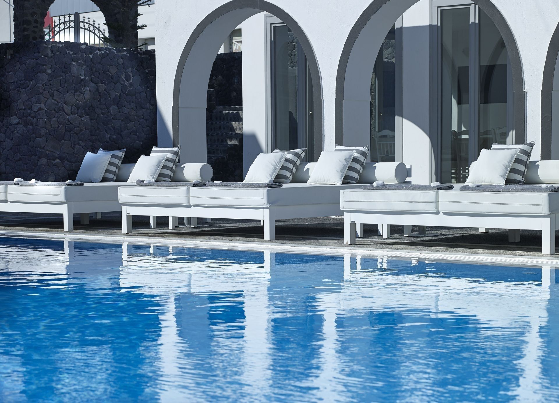 Kalisti Hotel & Suites