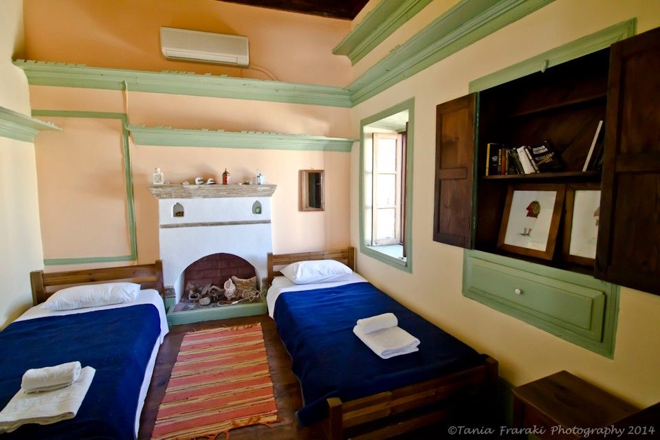 Karnayo Traditional Houses