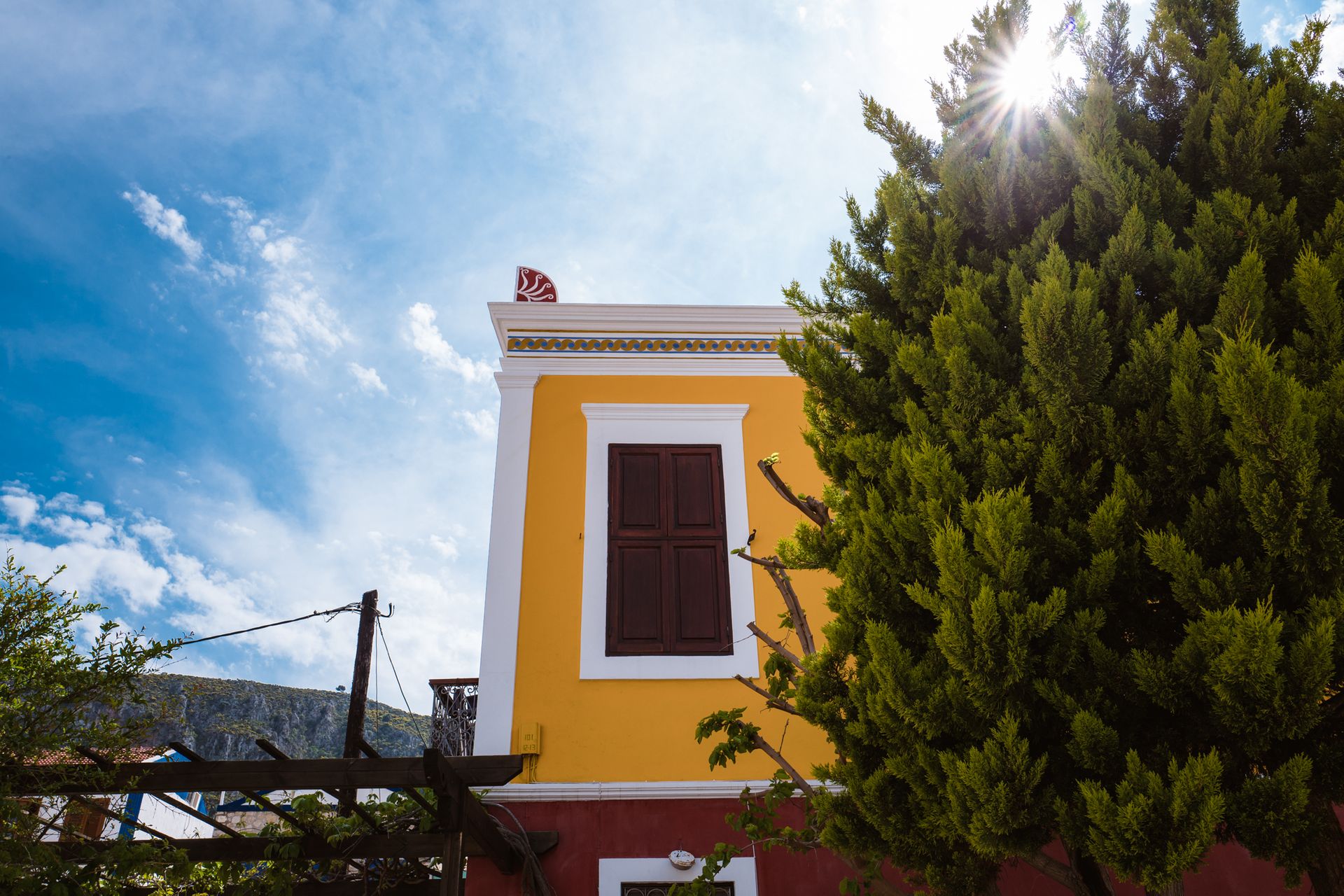 Karnayo Traditional Houses
