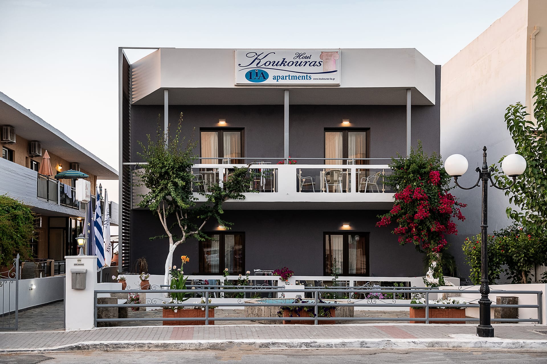 Lia Beachfront Apartments