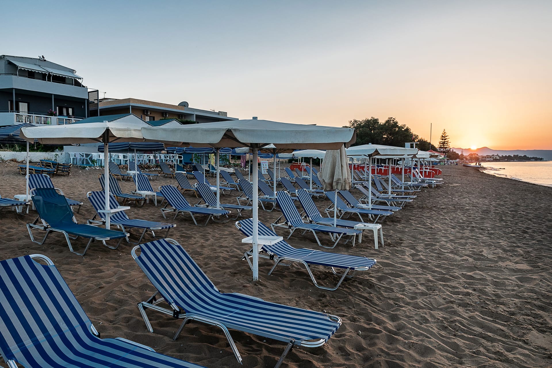 Lia Beachfront Apartments