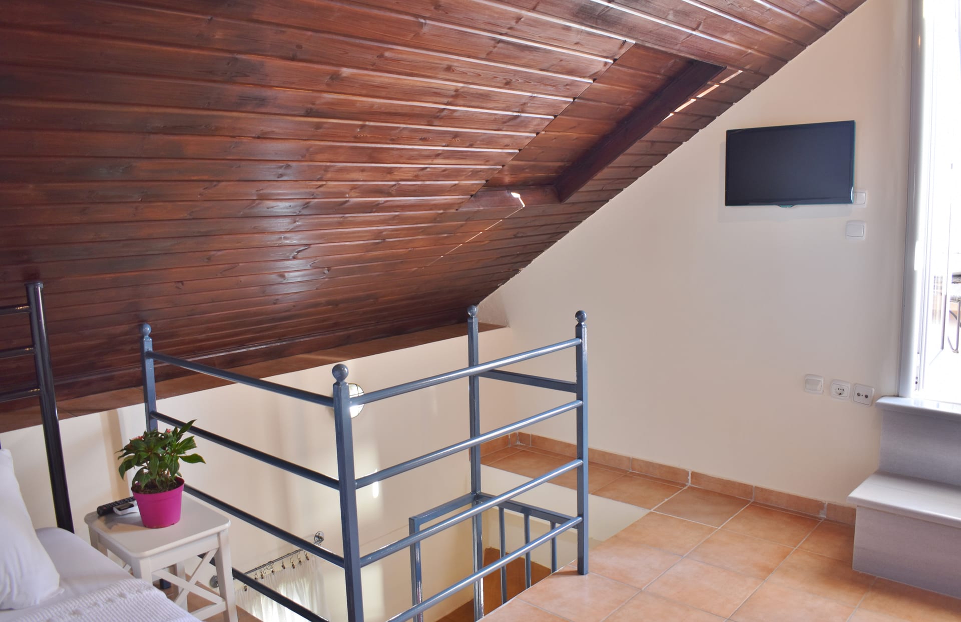 Kripis house villa Pefkohori.Third level- Attic with two beds and a big terasse with sea view - A/C