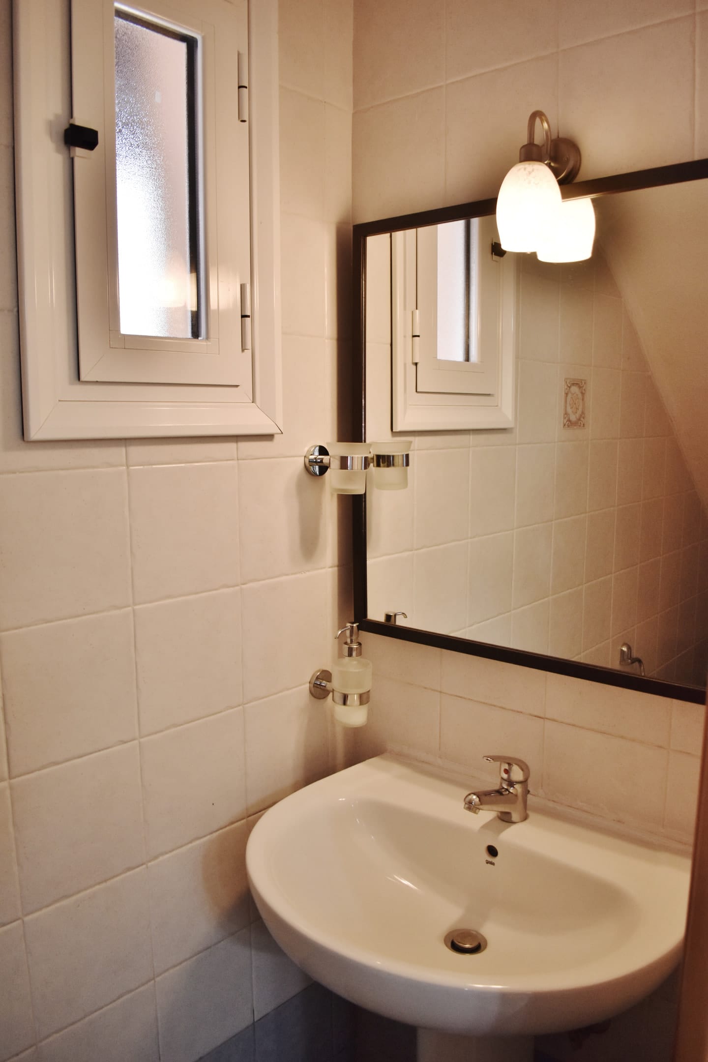 First level- small WC