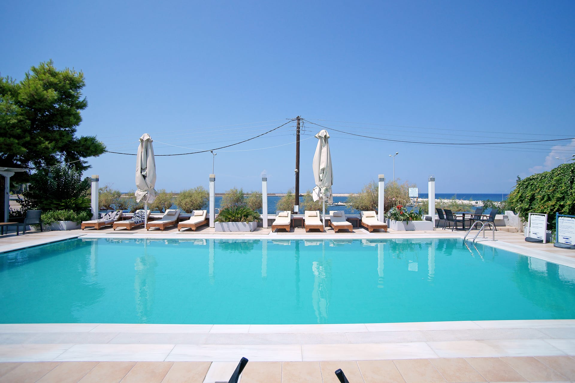 Kyparissia Beach Hotel
