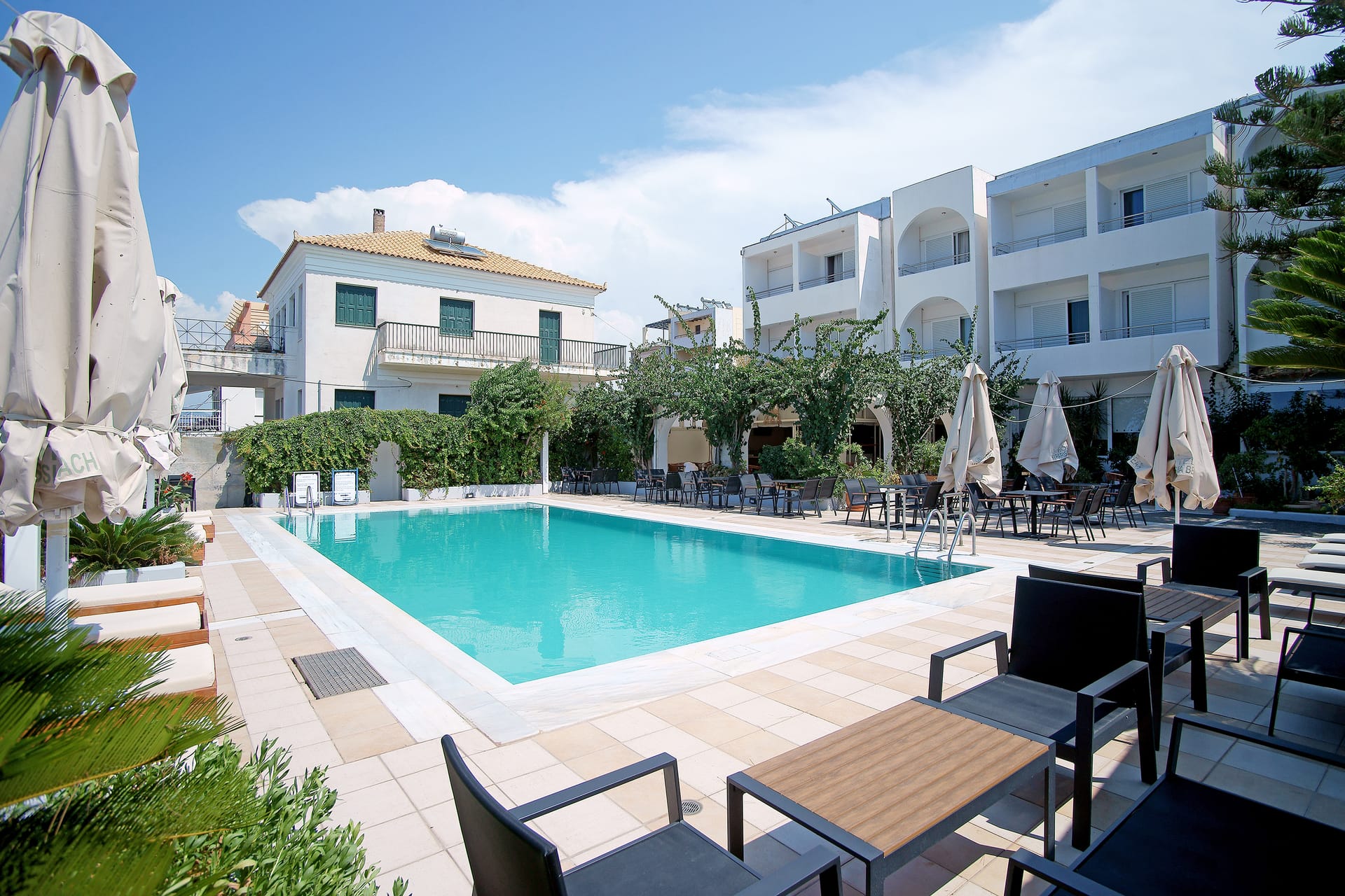 Kyparissia Beach Hotel