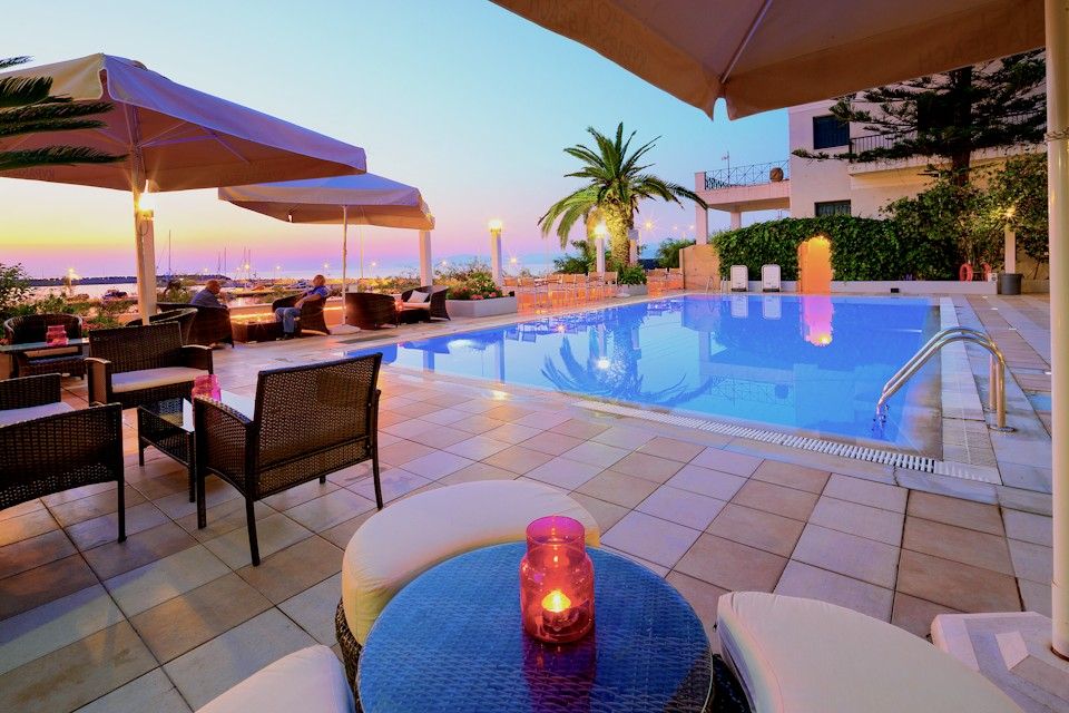 Kyparissia Beach Hotel