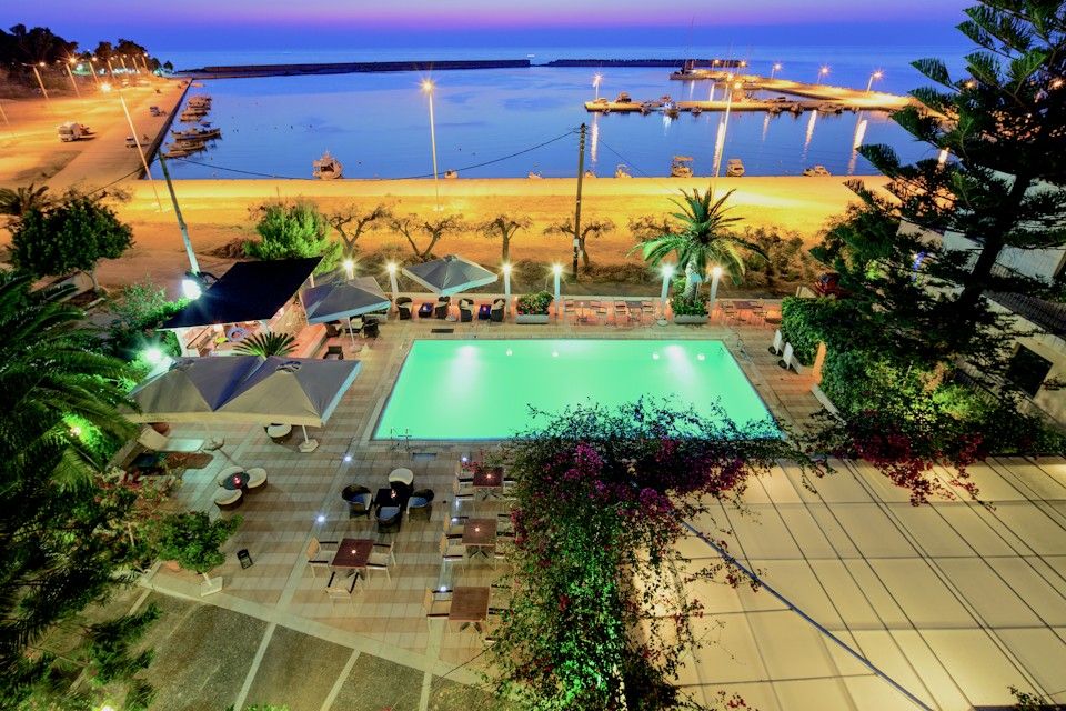 Kyparissia Beach Hotel