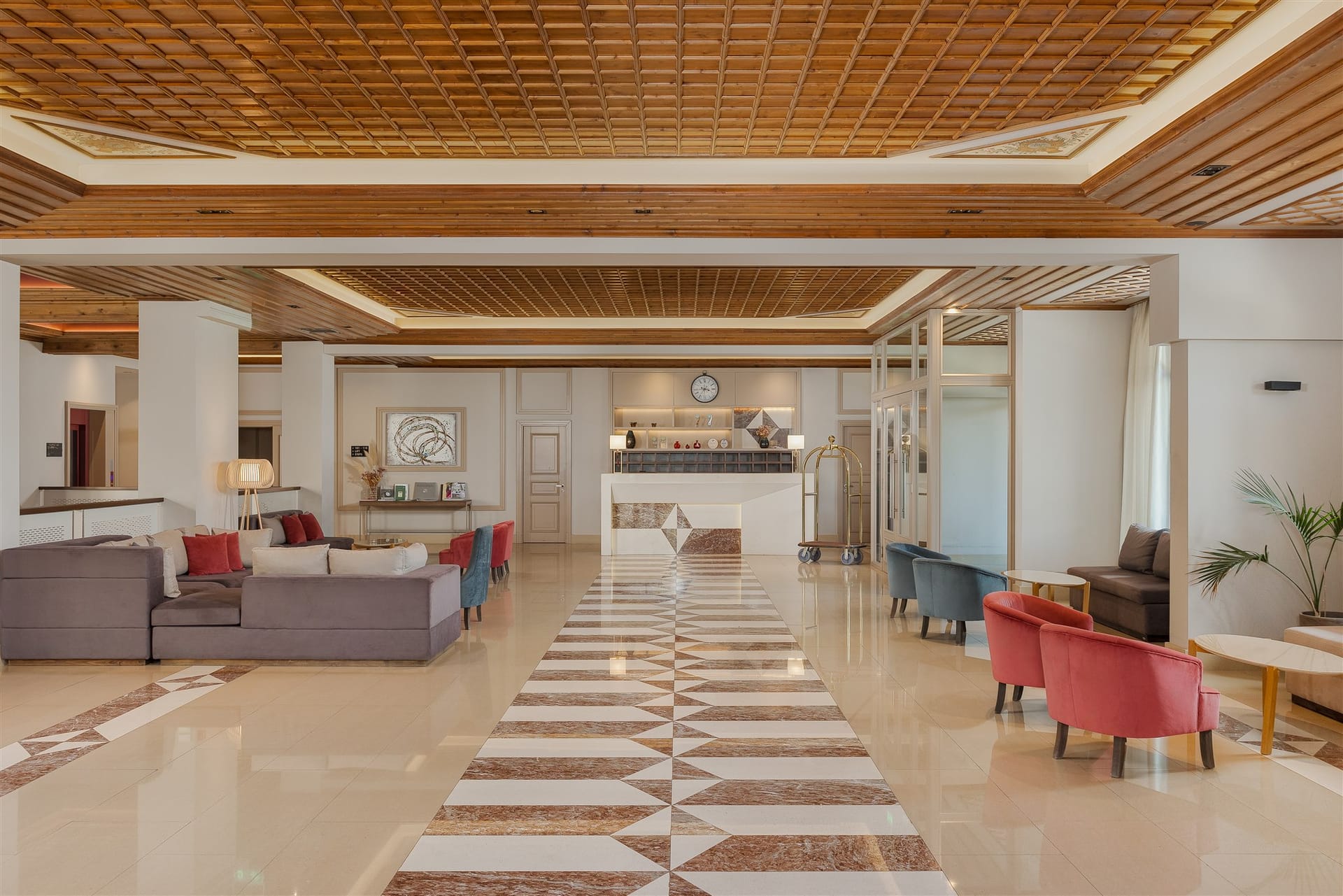 The Lake Hotel Ioannina