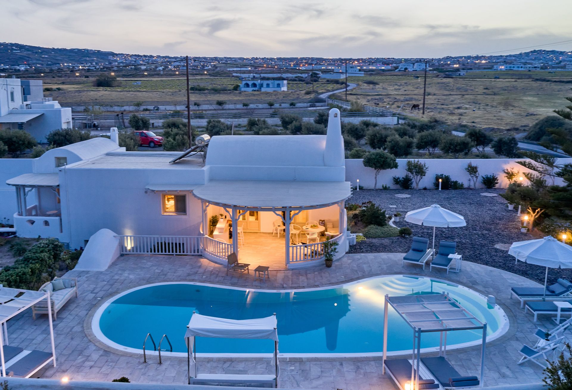 La Maison Luxurious Living