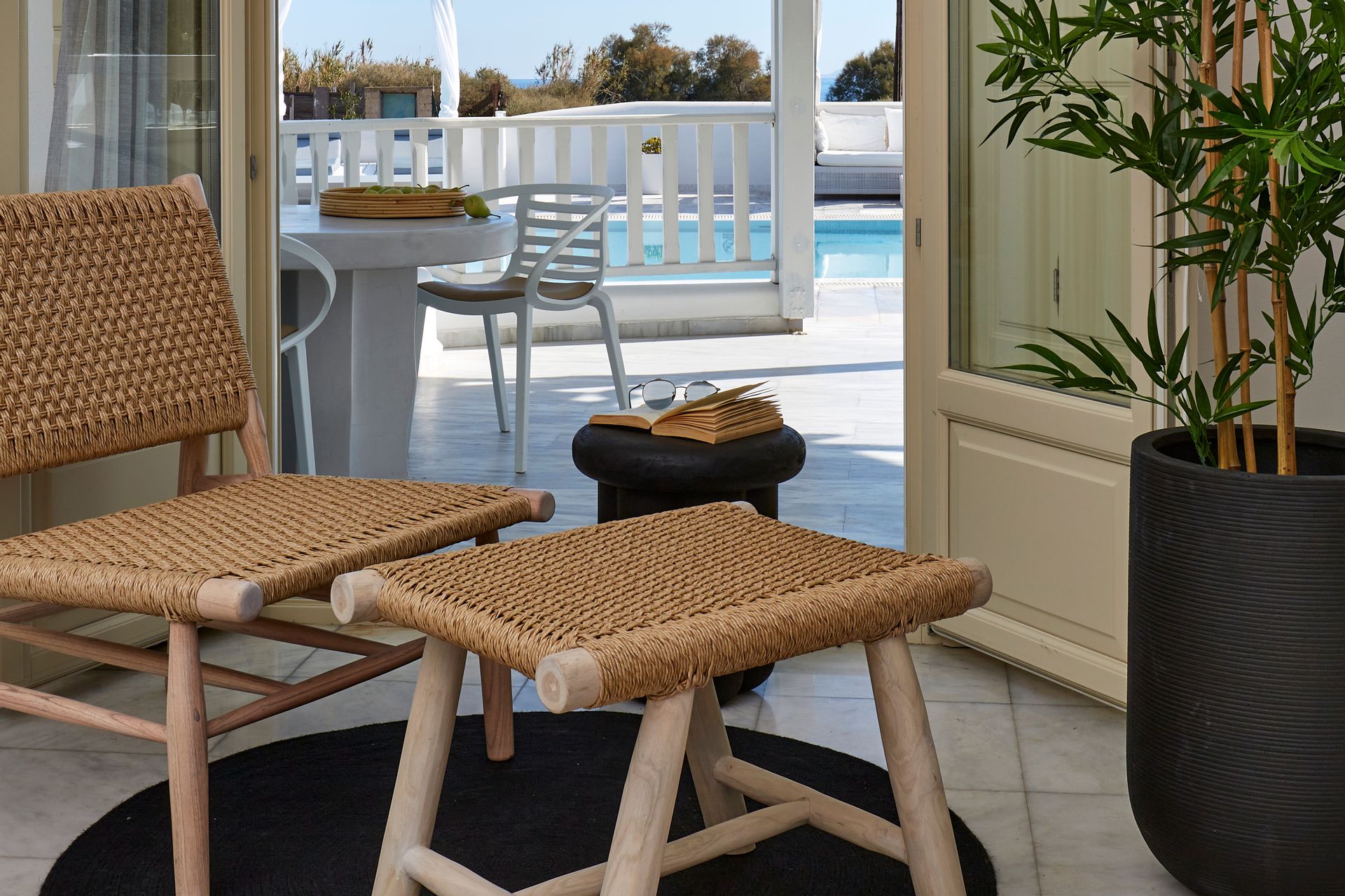 La Maison Luxurious Living