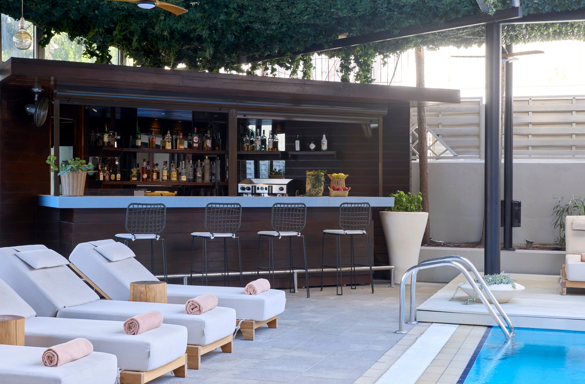 Zeus Thessaloniki Lazart