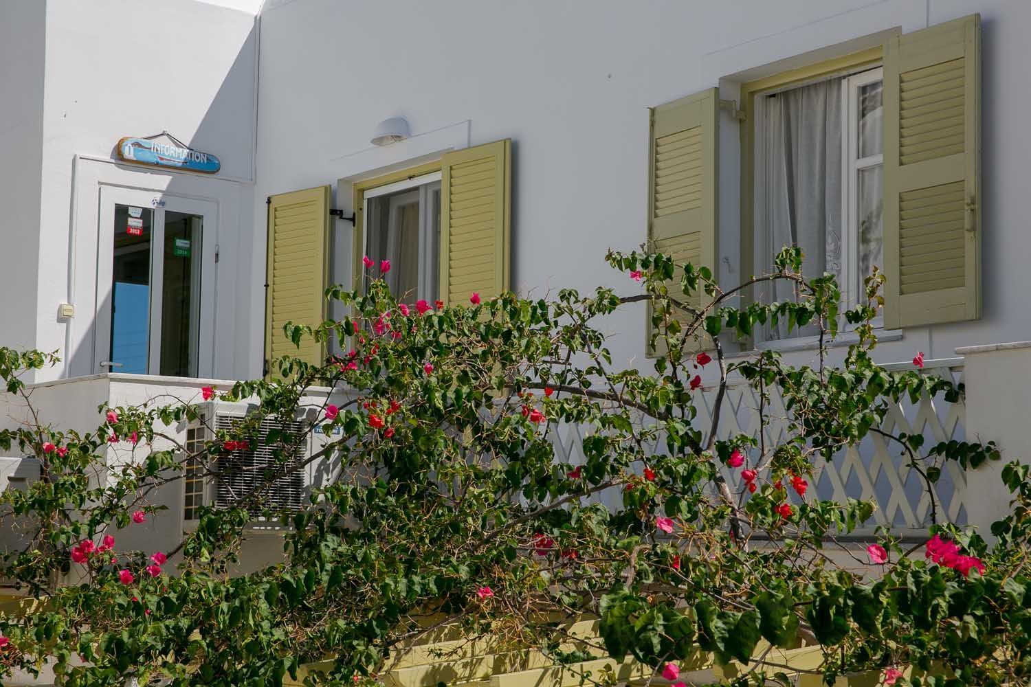 Leonardos Apartments