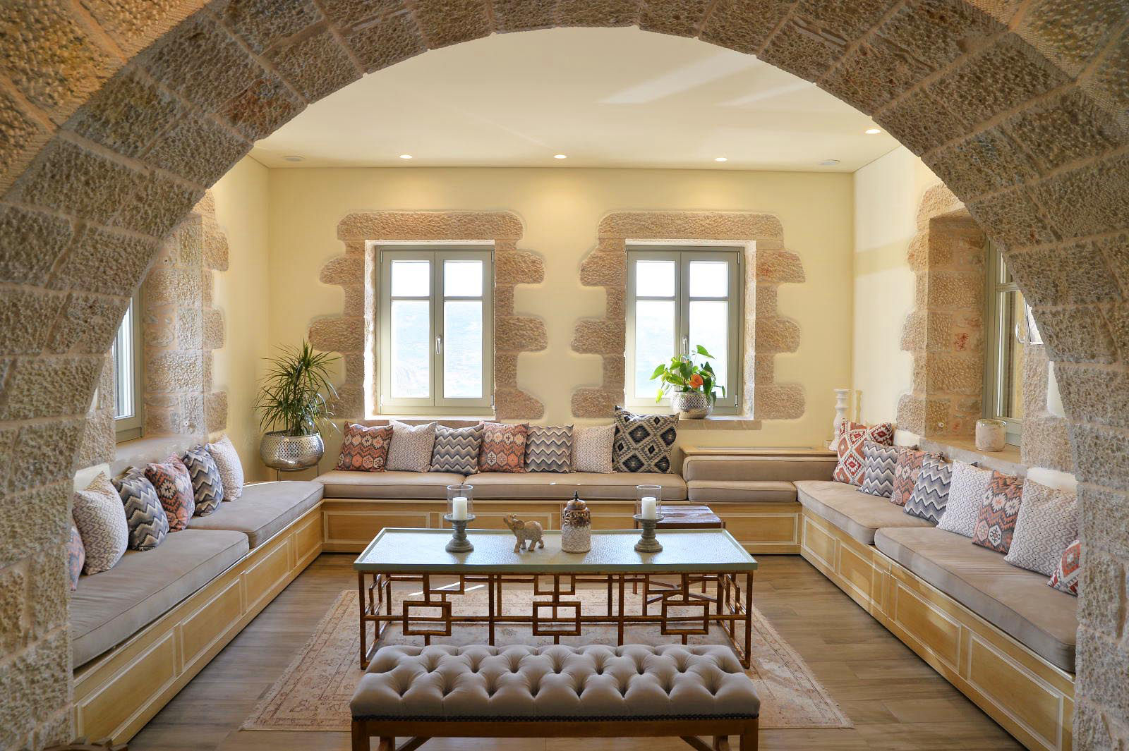 Akrolithi Boutique Hotel
