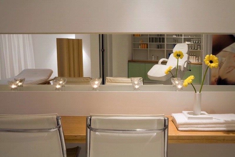 The Majestic Hotel Santorini