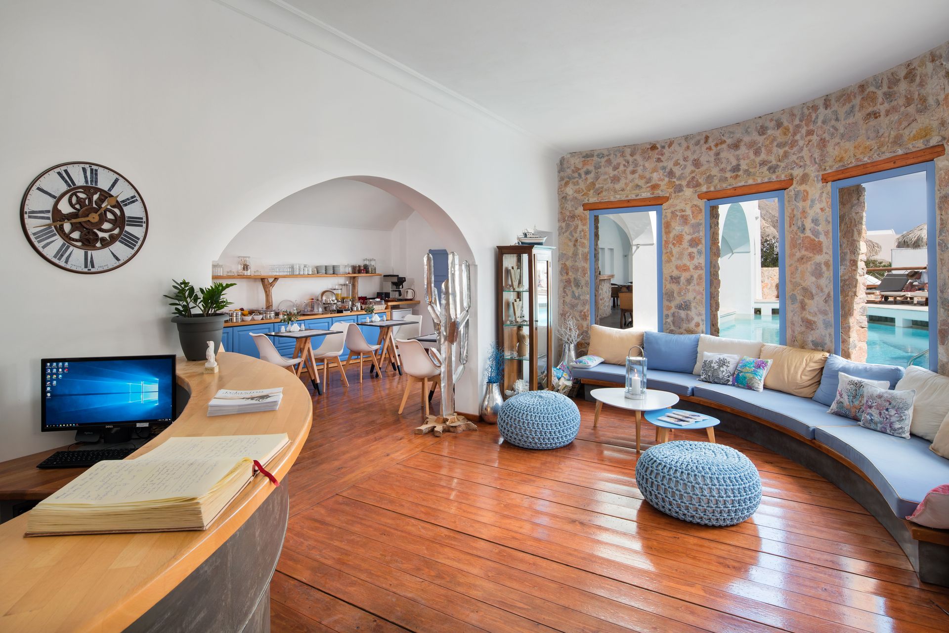 Meltemi Suites