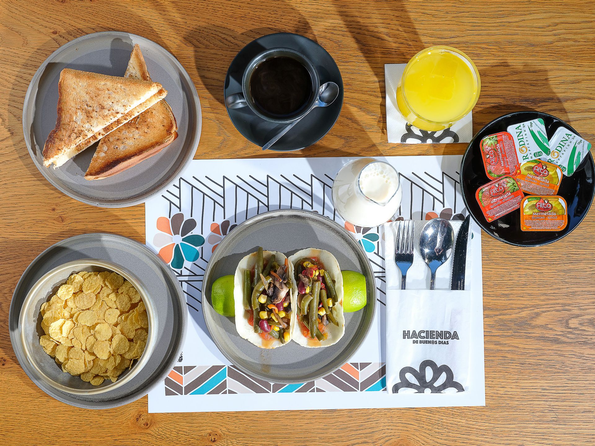 Metropole Urban Hotel