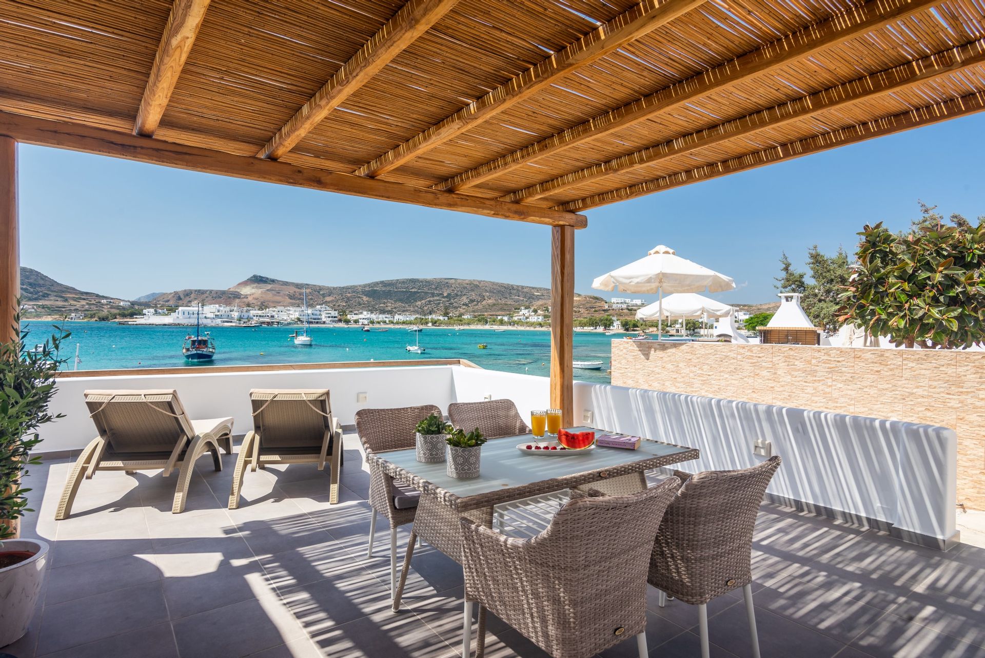 Michalakis Seaside Suites Milos