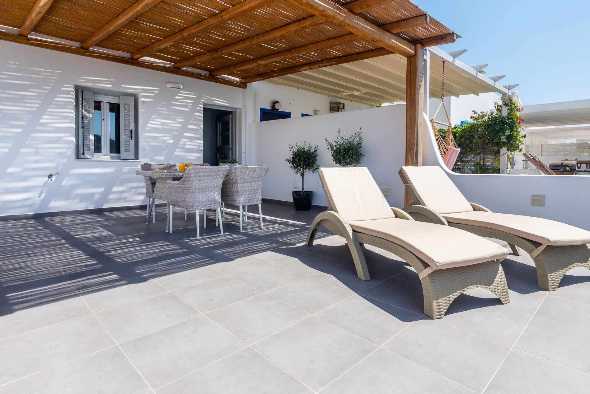 Michalakis Seaside Suites Milos