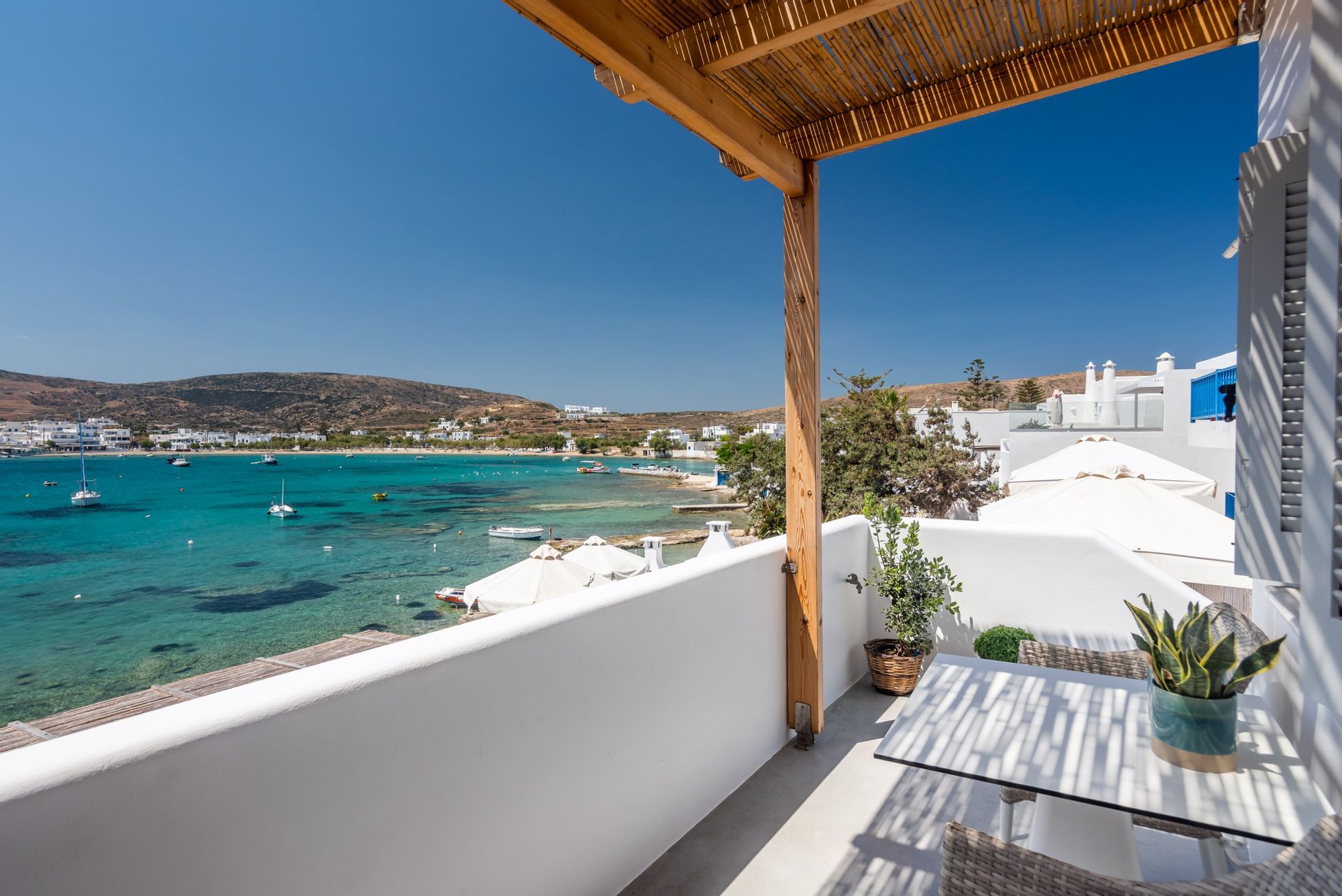 Michalakis Seaside Suites Milos