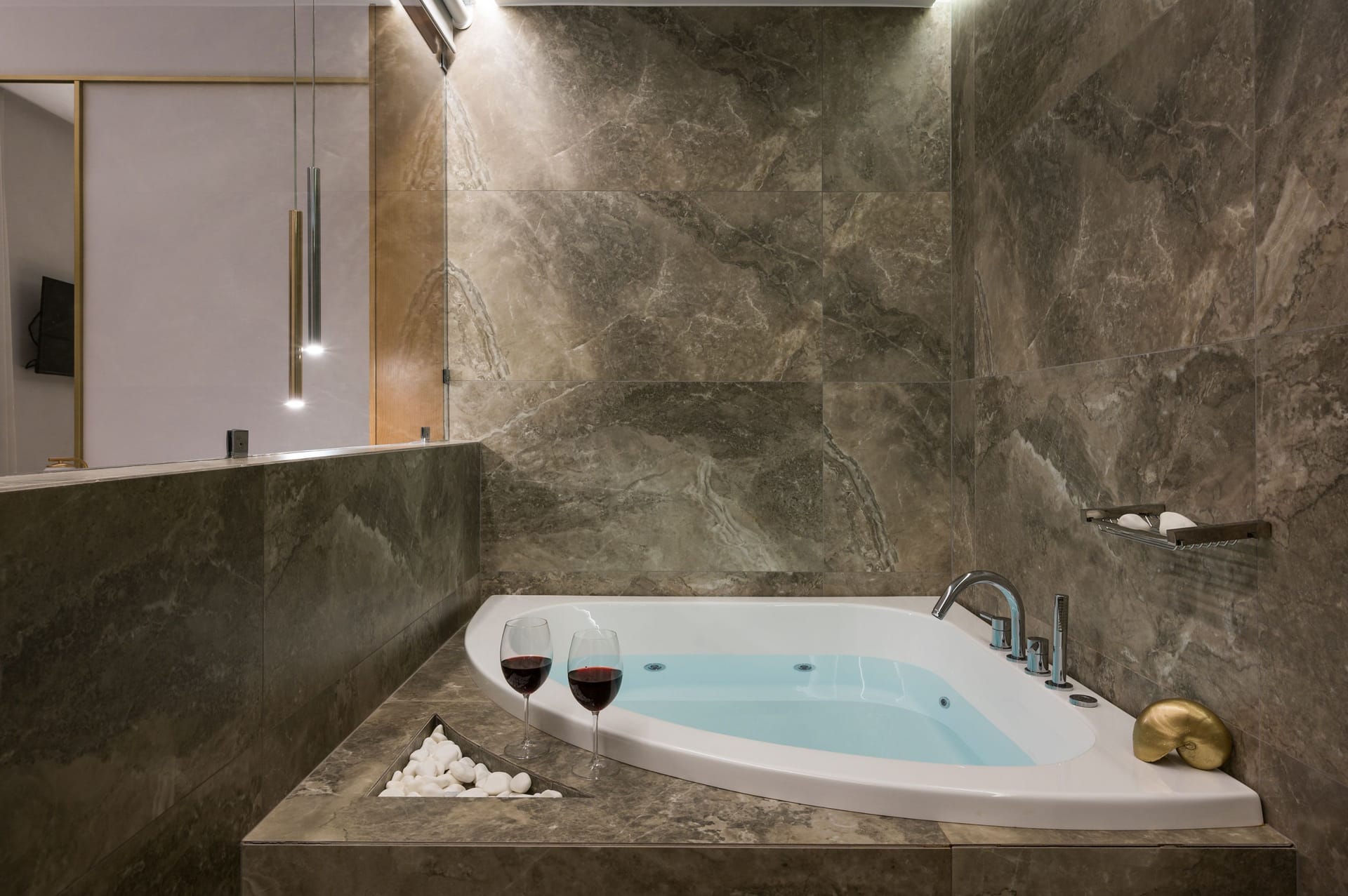 Mirabilie Luxury Suites, Chania, Crete