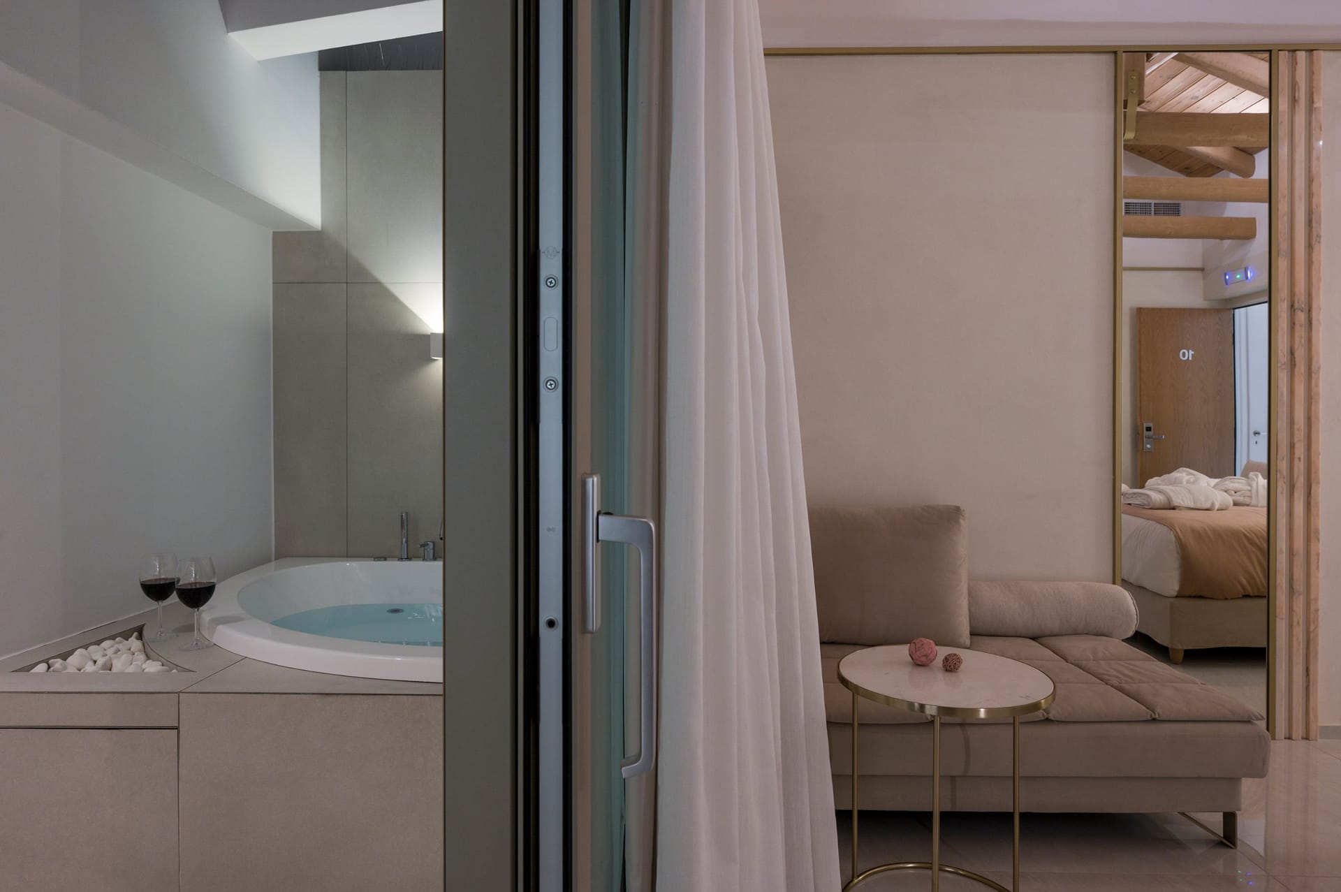 Mirabilie Luxury Suites, Chania, Crete