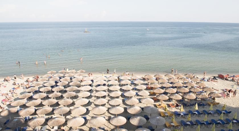 Mistral Seaside Hotel