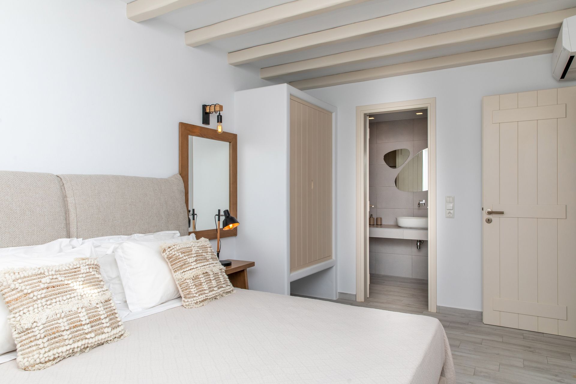 Mythology Naxos Villa & Suites