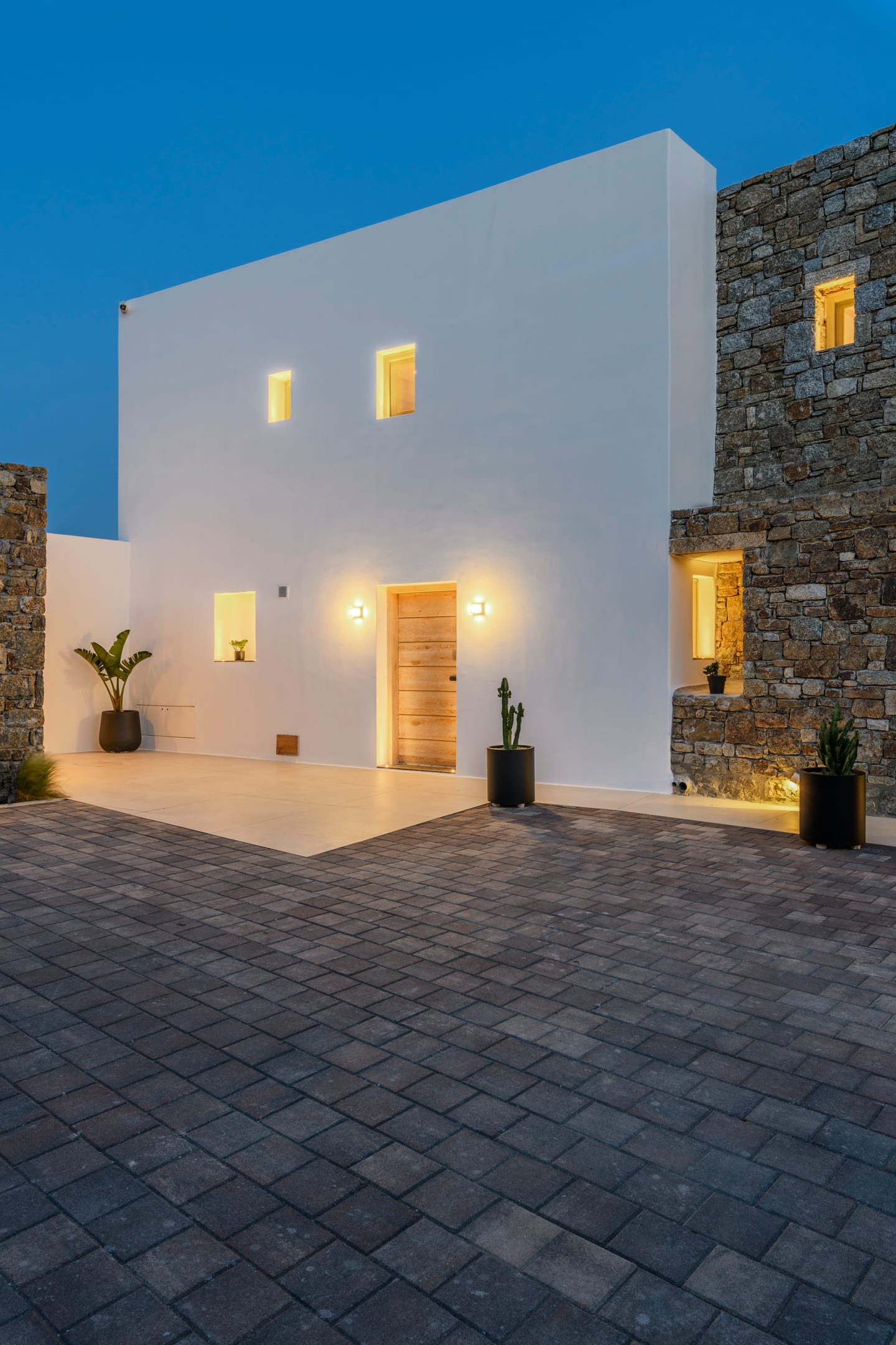 Nasta Intentional Living Mykonos