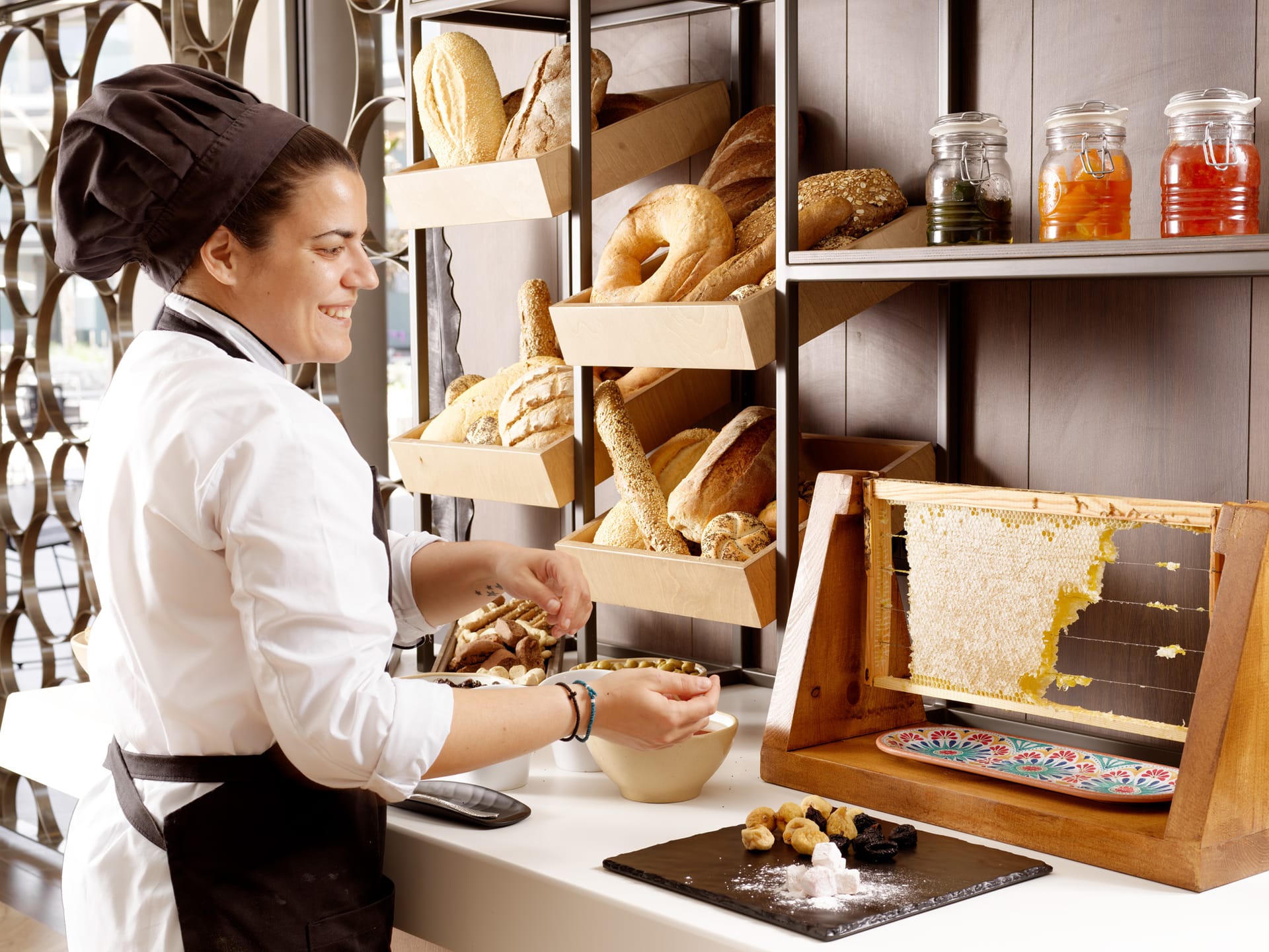 Nautilux Rethymno by Mage Hotels