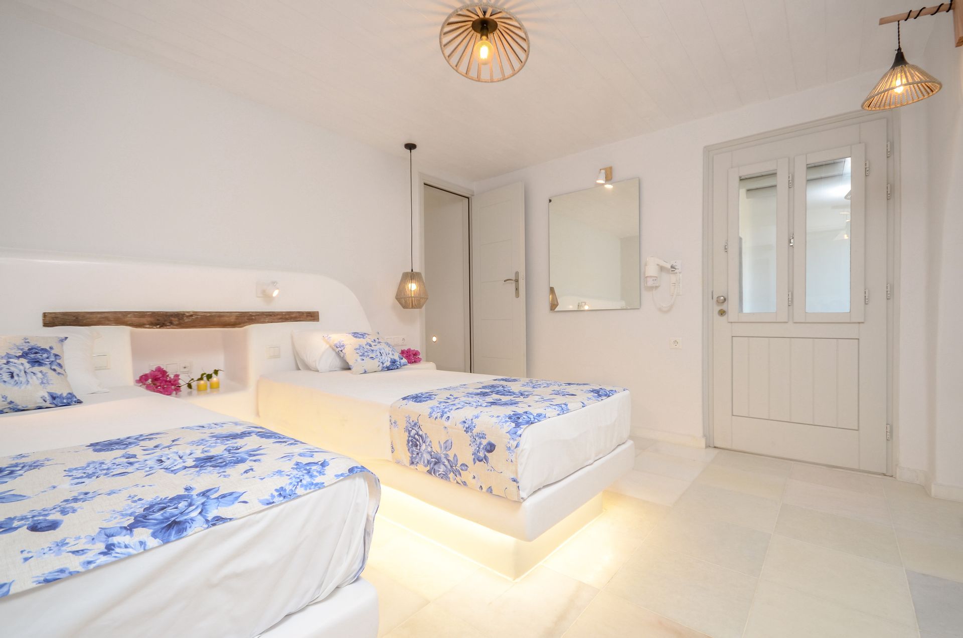 Naxian Queen Luxury Villas & Suites