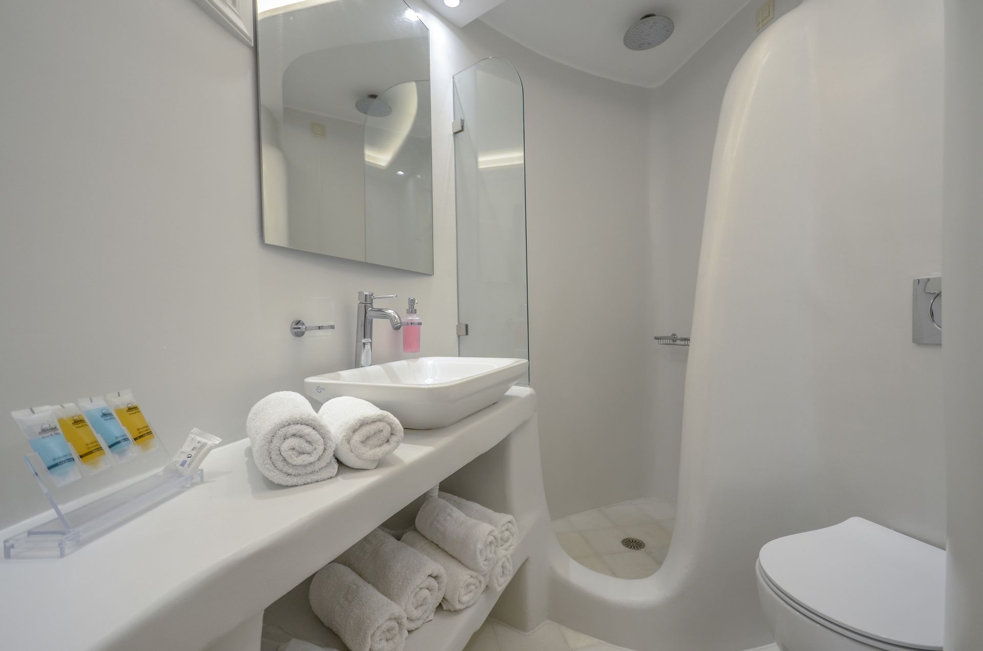 Naxian Queen Luxury Villas & Suites