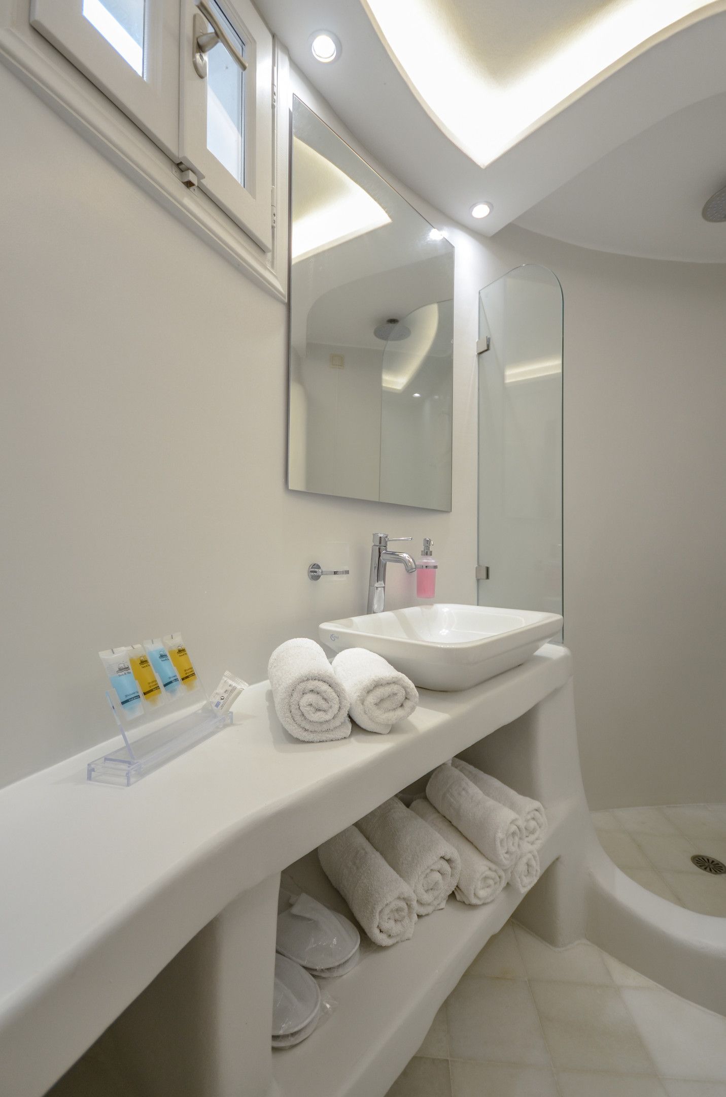 Naxian Queen Luxury Villas & Suites