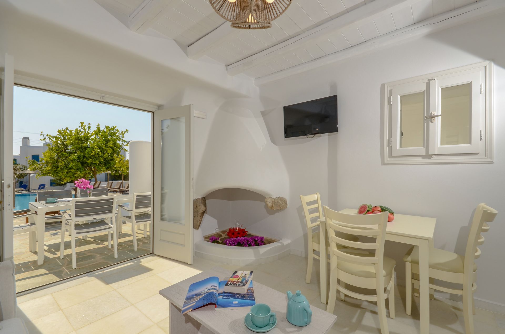 Naxian Queen Luxury Villas & Suites