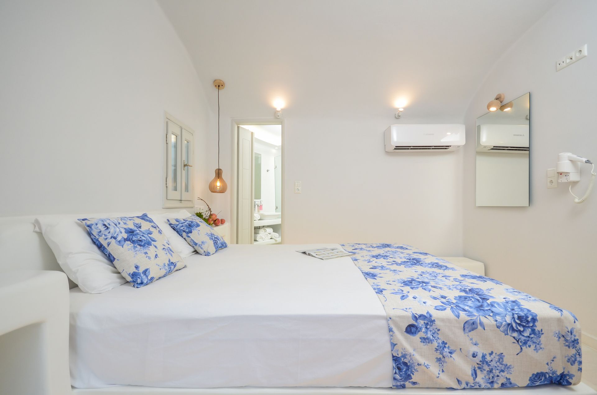 Naxian Queen Luxury Villas & Suites