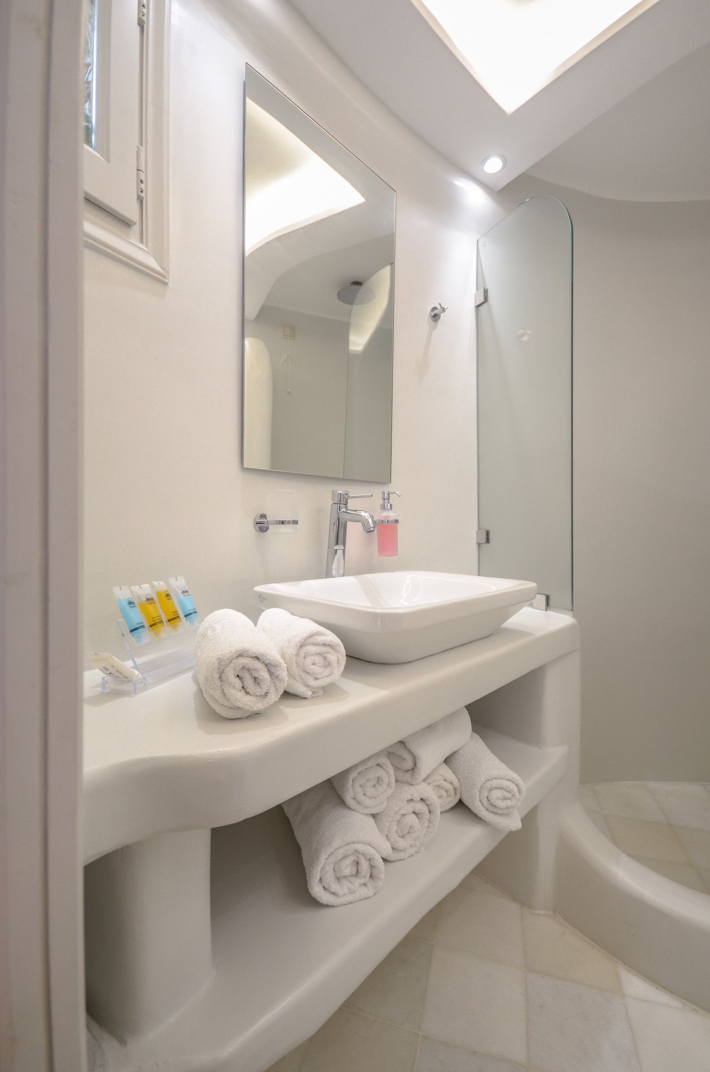 Naxian Queen Luxury Villas & Suites