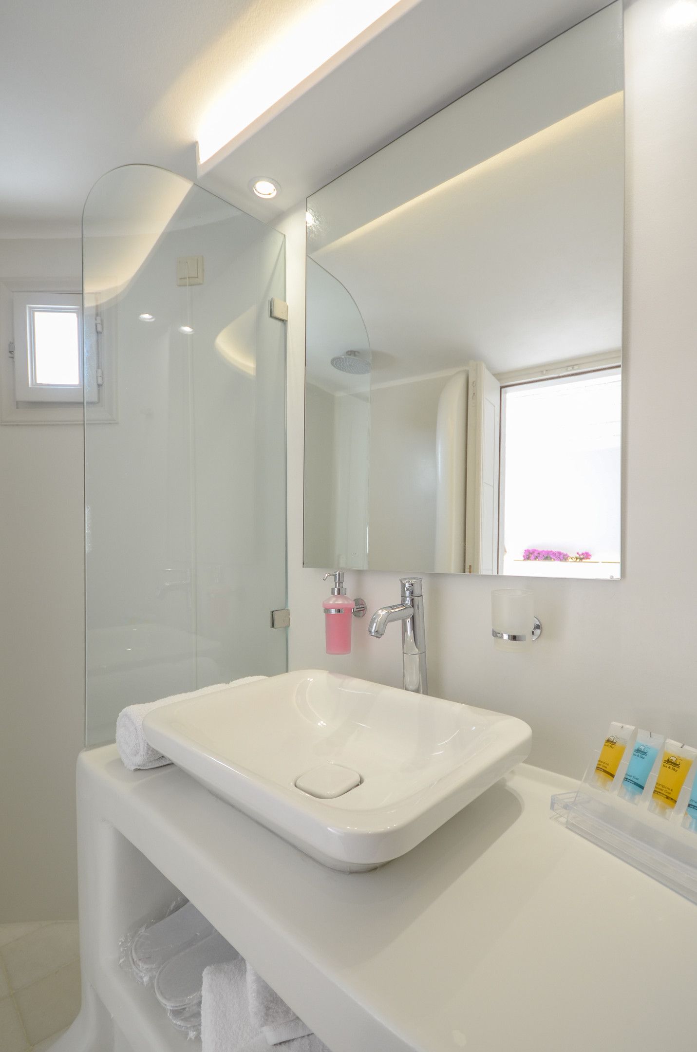 Naxian Queen Luxury Villas & Suites