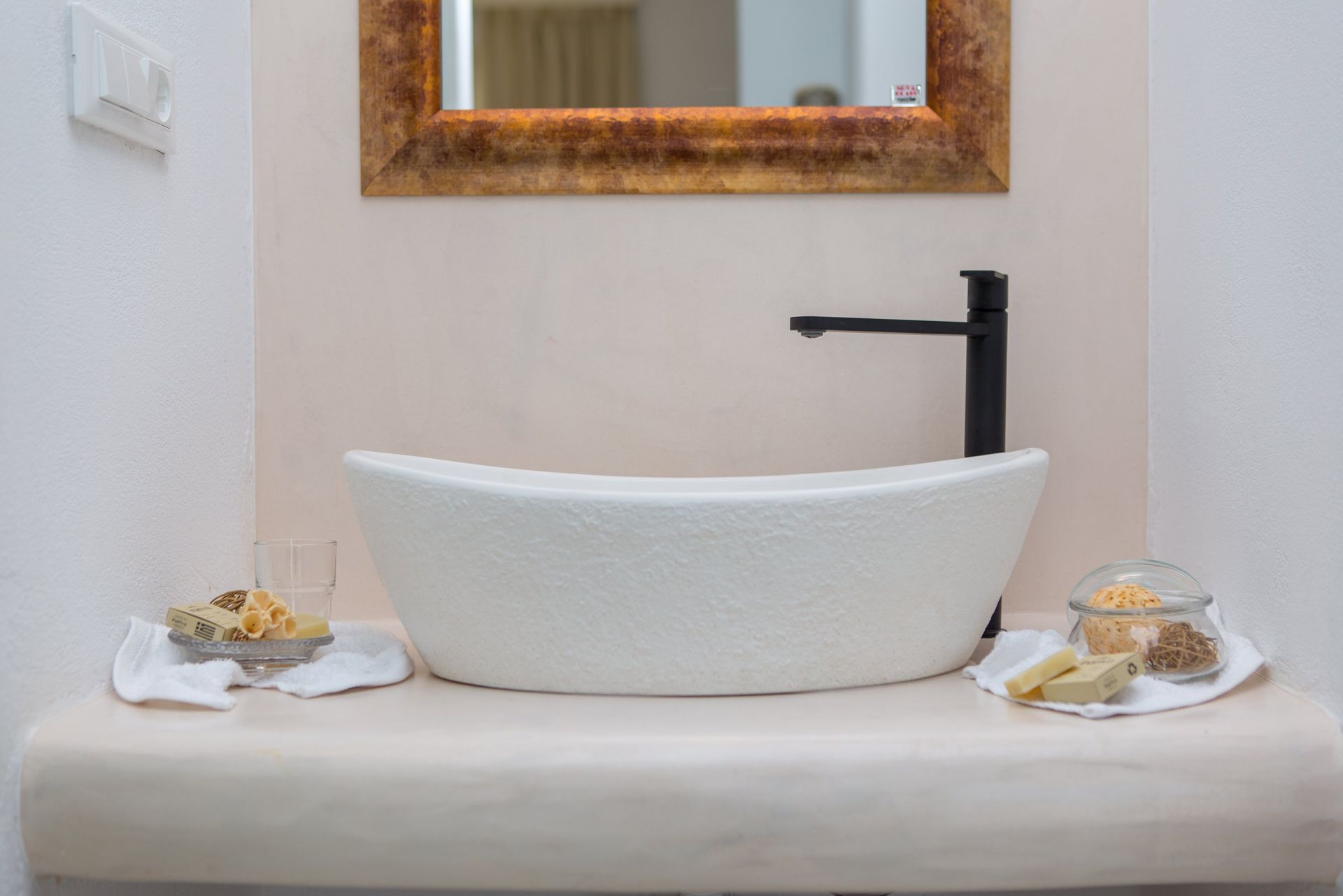 Naxian Lounge Villas