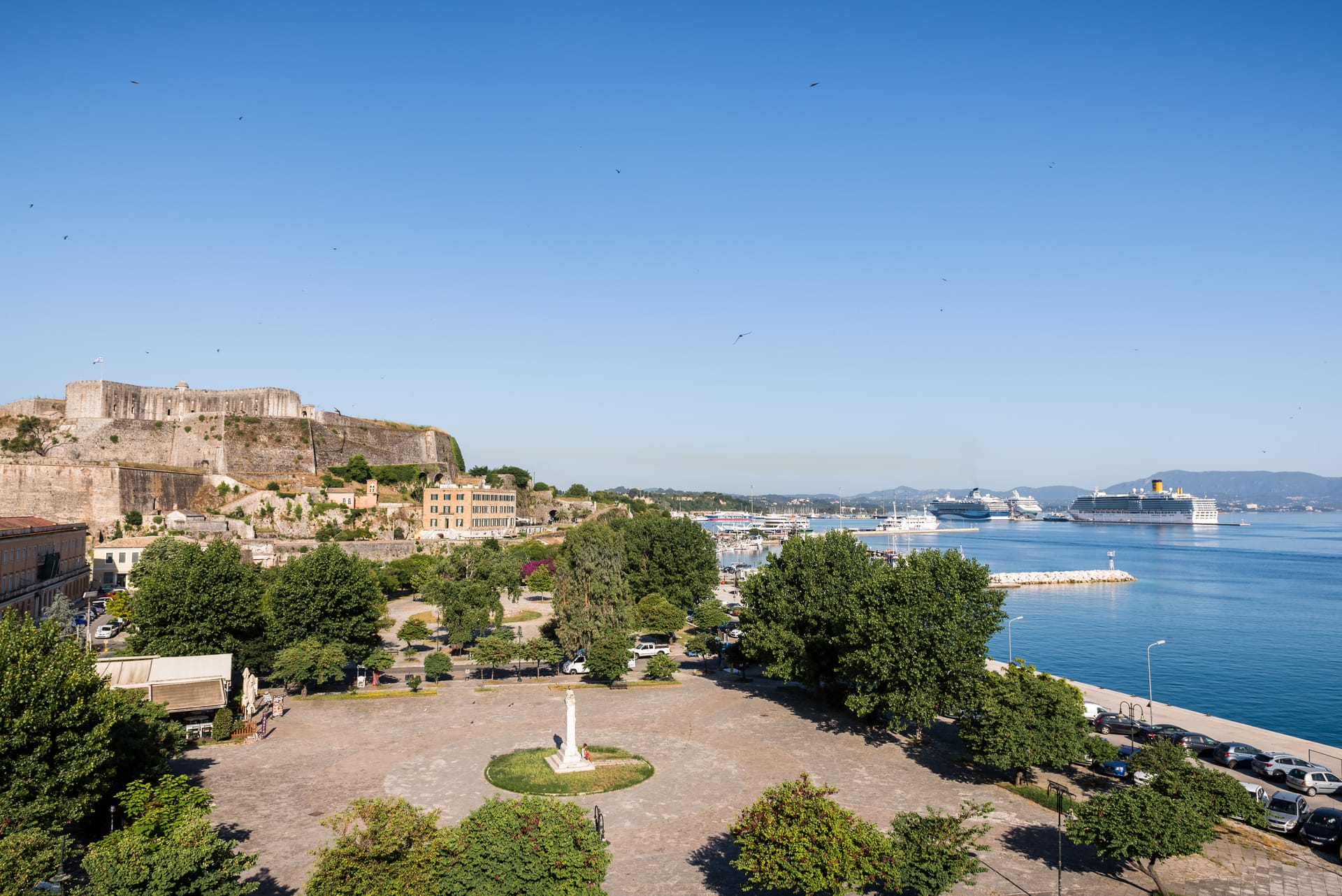 New York Luxury Suites