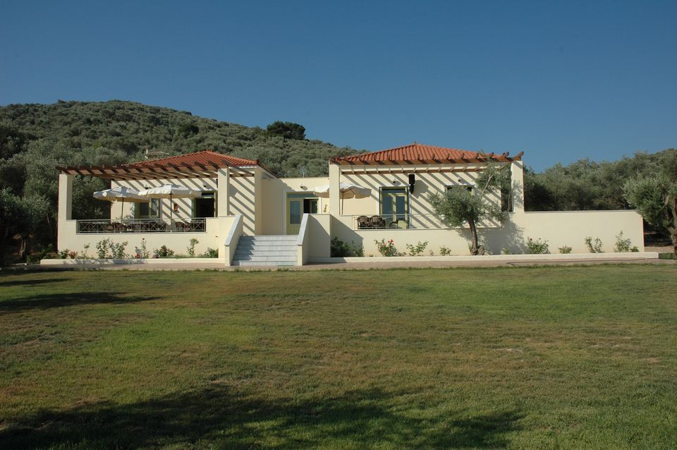 Building of the GERA'S OLIVE GROVE venue