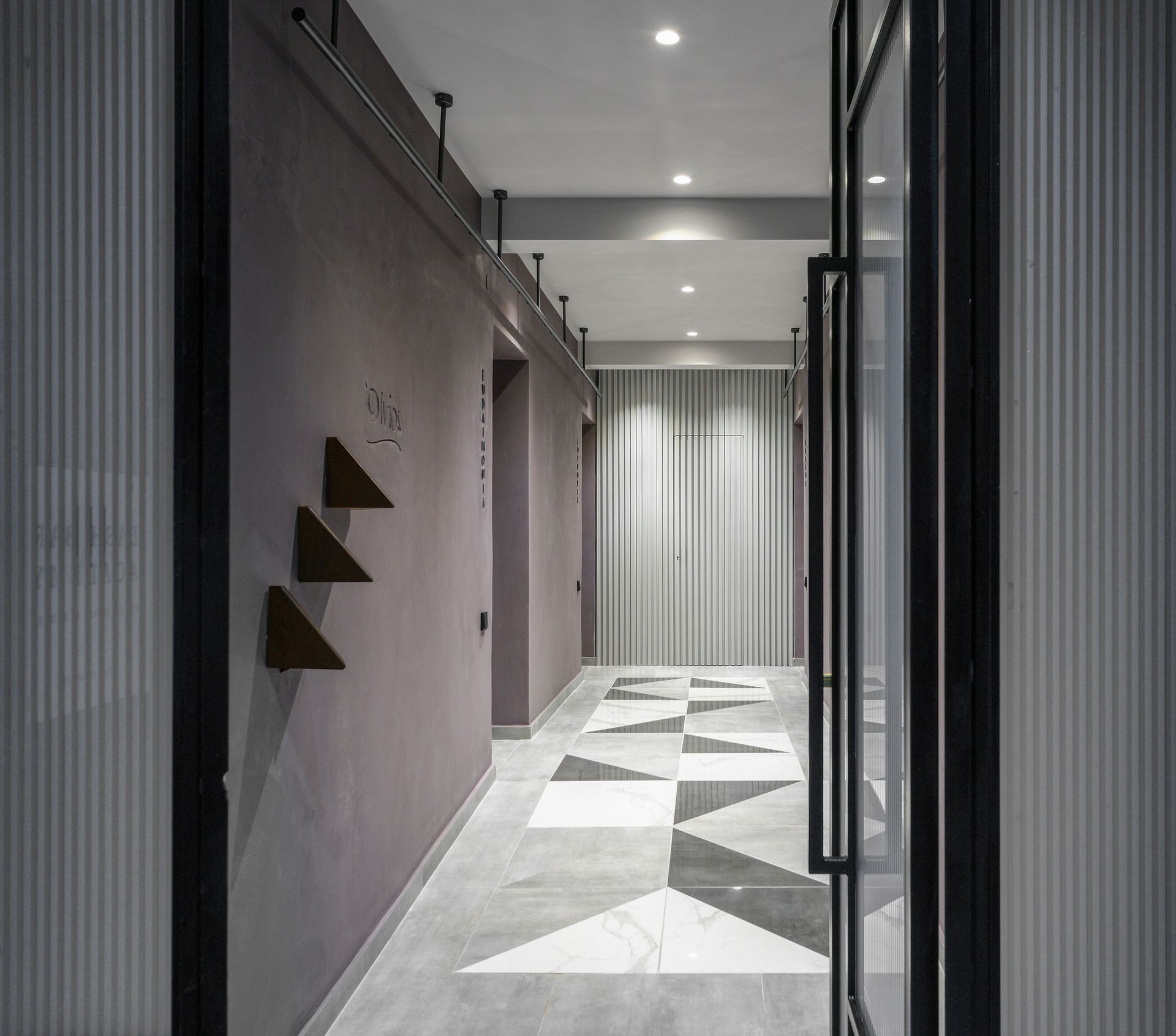 Olvios Luxury Suites & Lofts