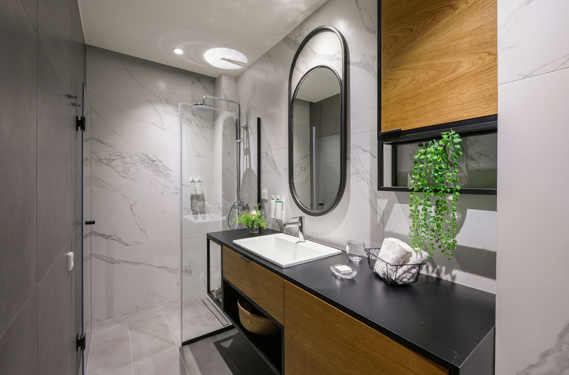 Olvios Luxury Suites & Lofts