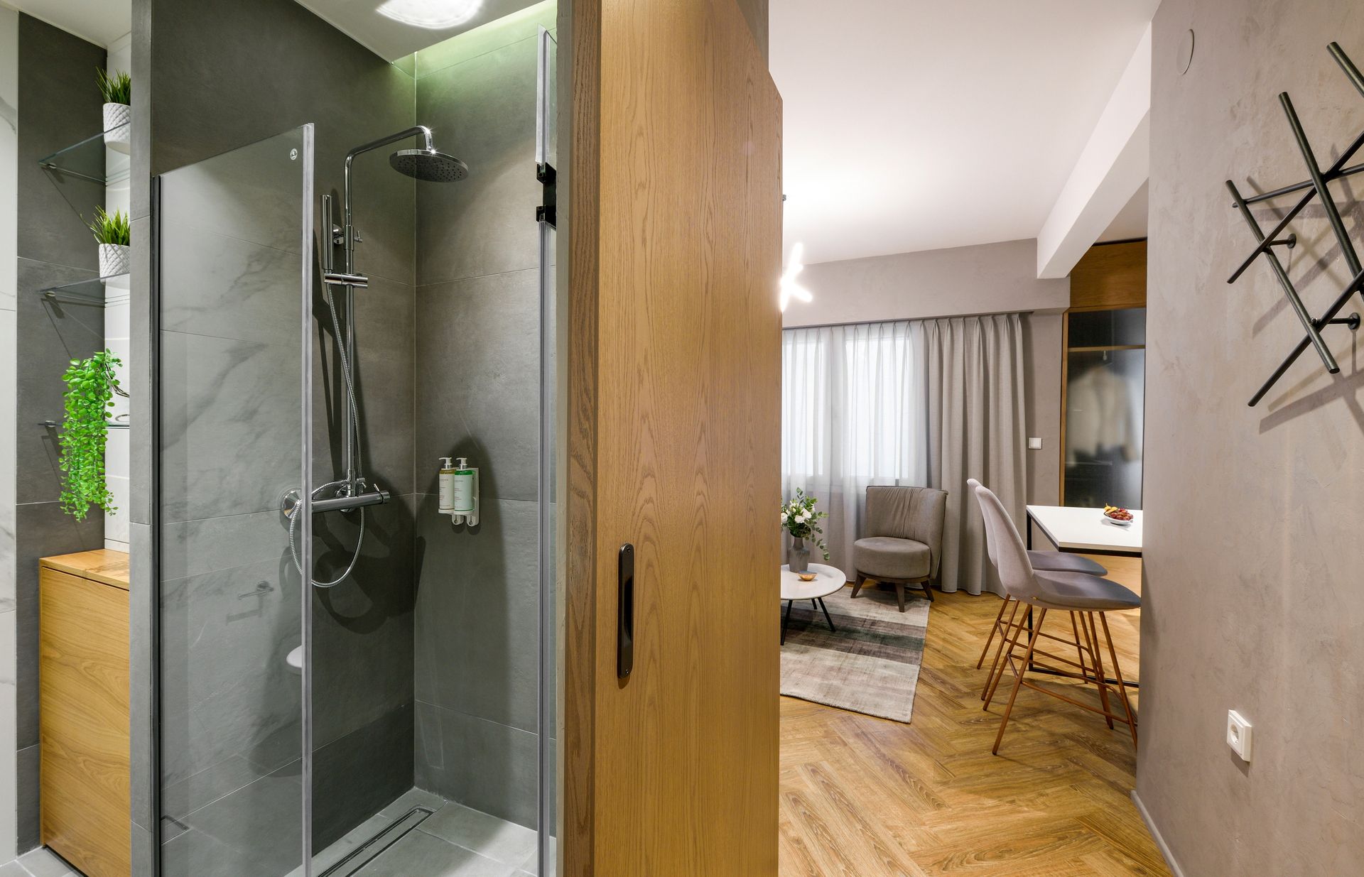 Olvios Luxury Suites & Lofts