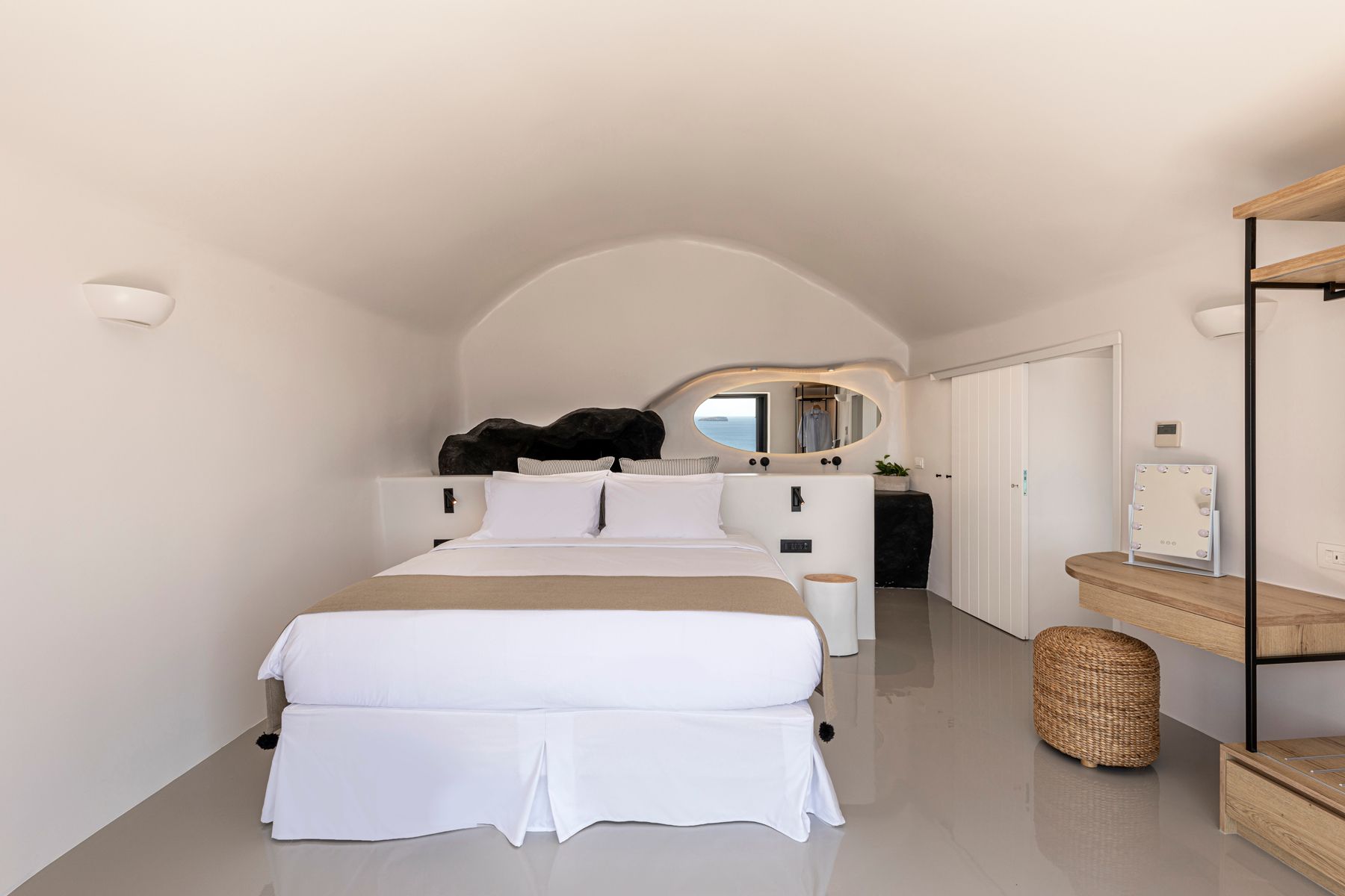 Olvos Luxury Suites
